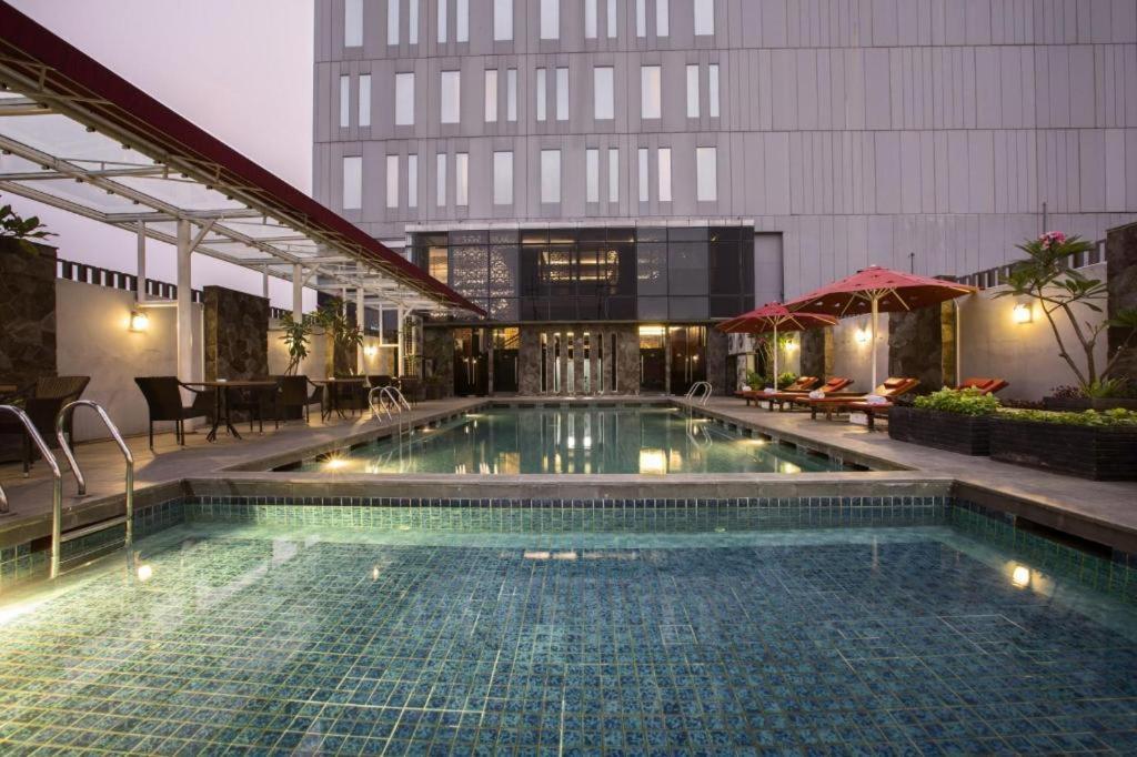 Hotel Grandhika Iskandarsyah Yakarta Exterior foto