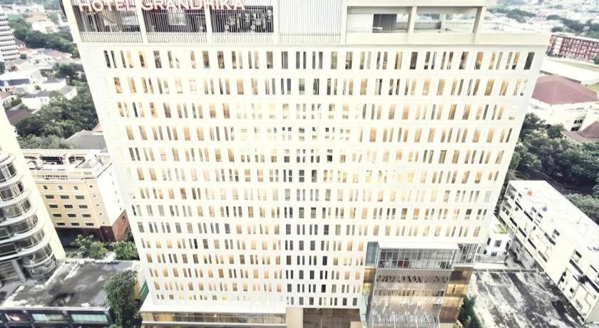Hotel Grandhika Iskandarsyah Yakarta Exterior foto