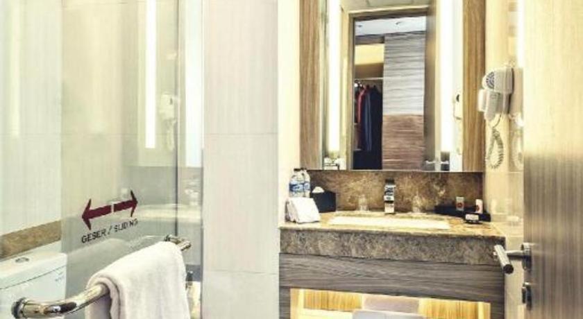 Hotel Grandhika Iskandarsyah Yakarta Exterior foto